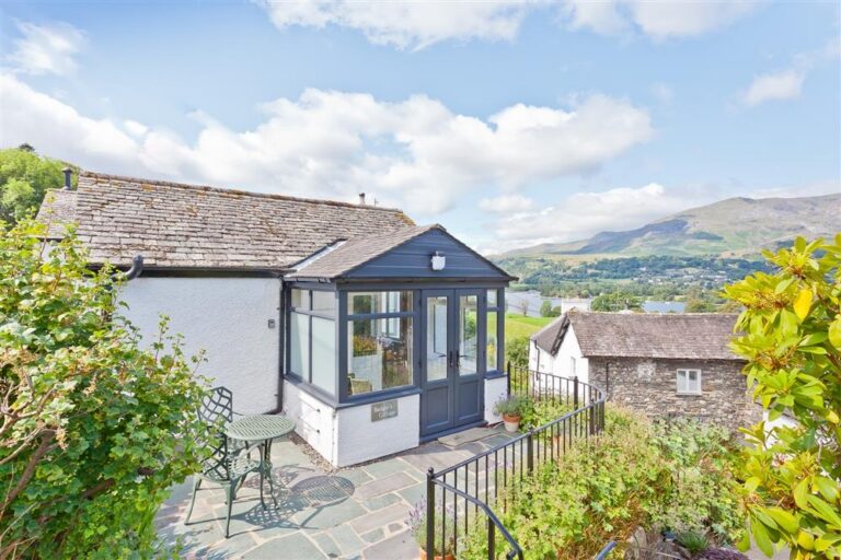 Badger’s Cottage | Coniston Water