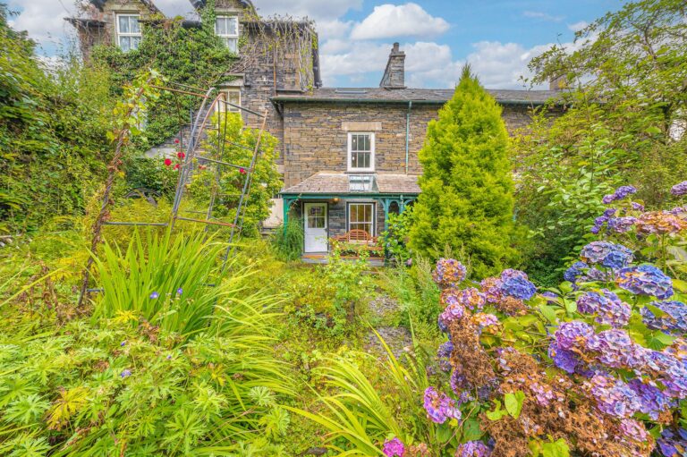 3 Dixon Ground | Coniston